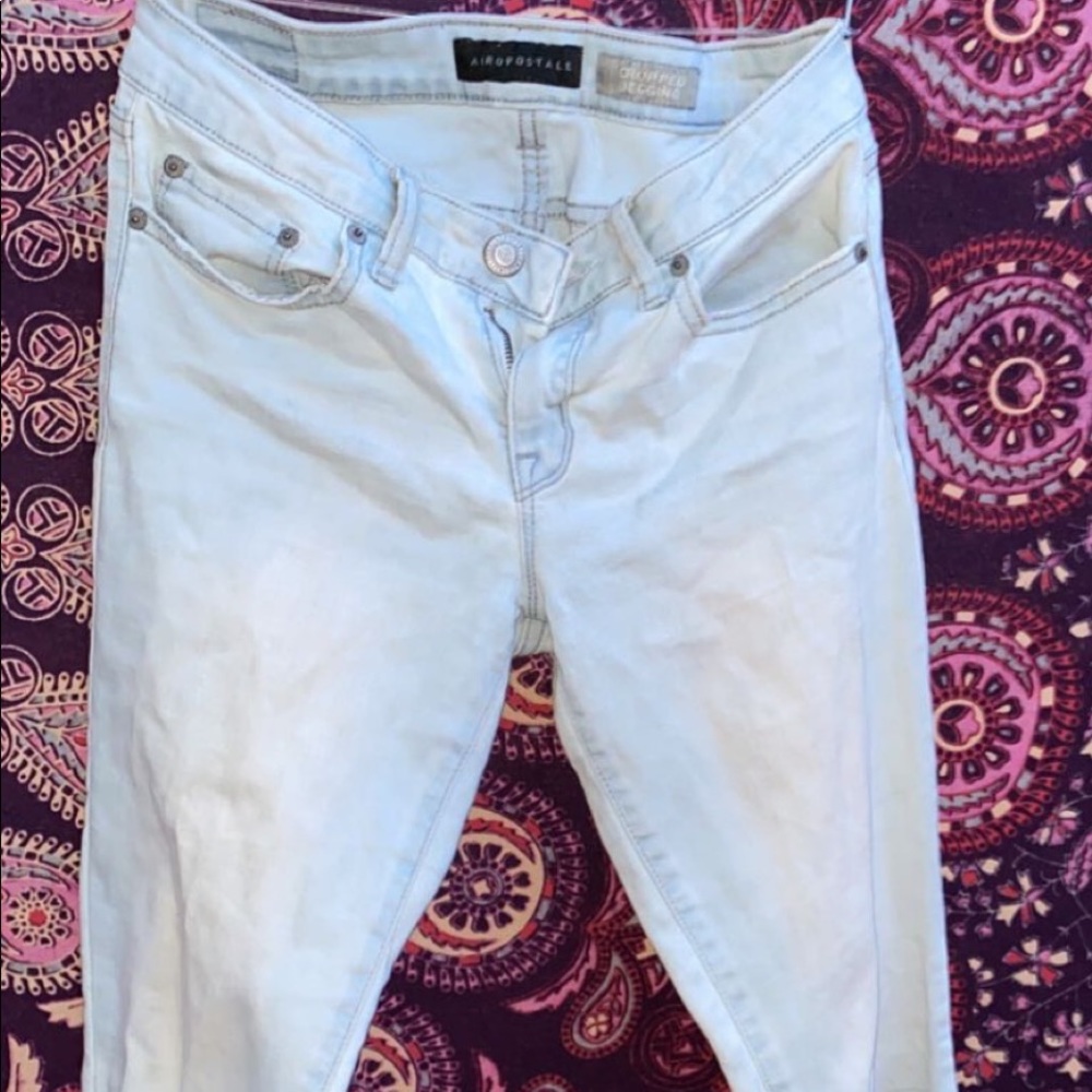 Aeropostale light washed jeans